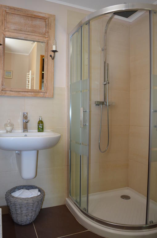 The Coach House Bed and Breakfast Conques-sur-Orbiel Værelse billede